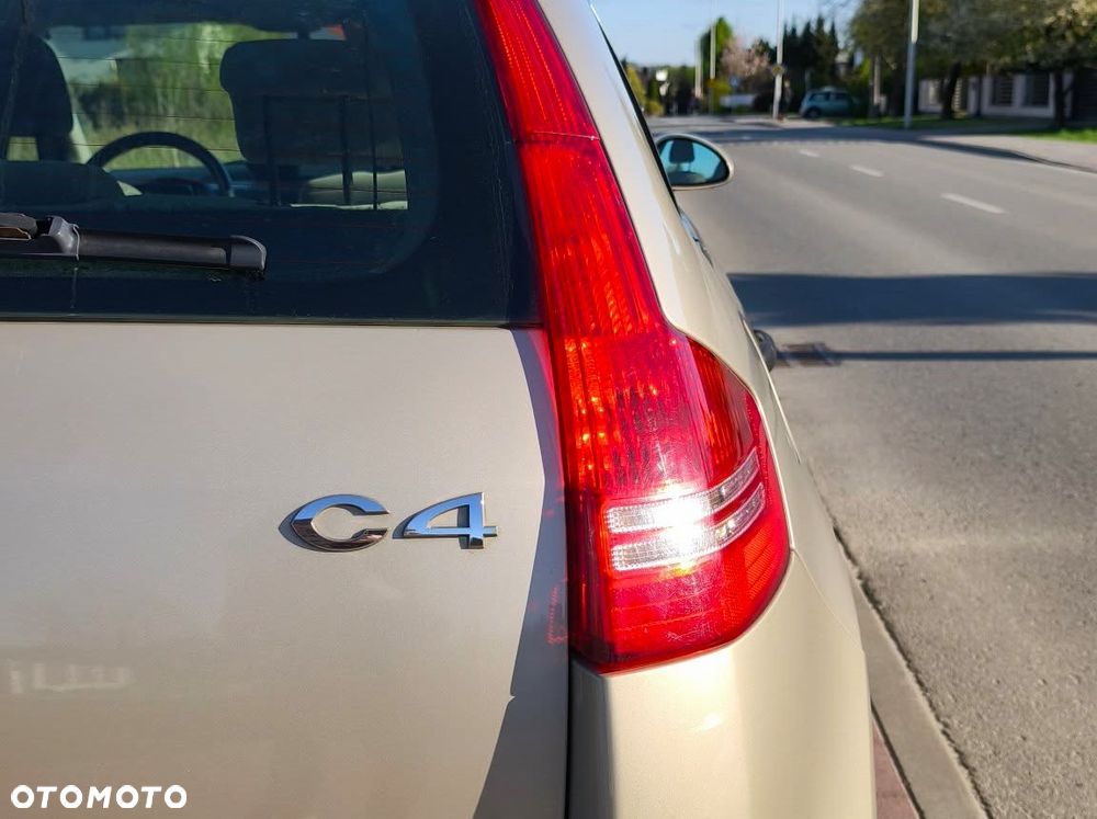 Citroën C4 - 8