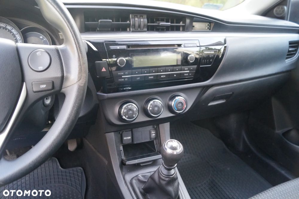 Toyota Corolla 1.6 Active - 11