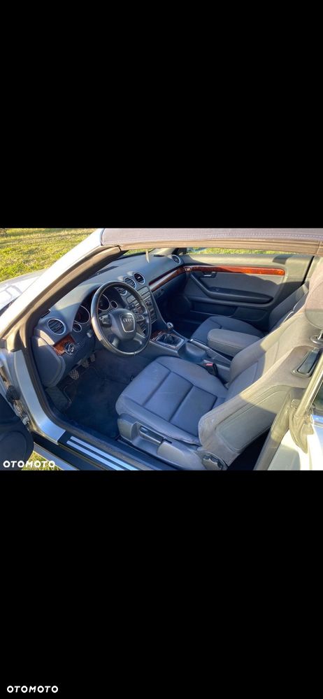 Audi A4 Cabrio 1.8 T - 25