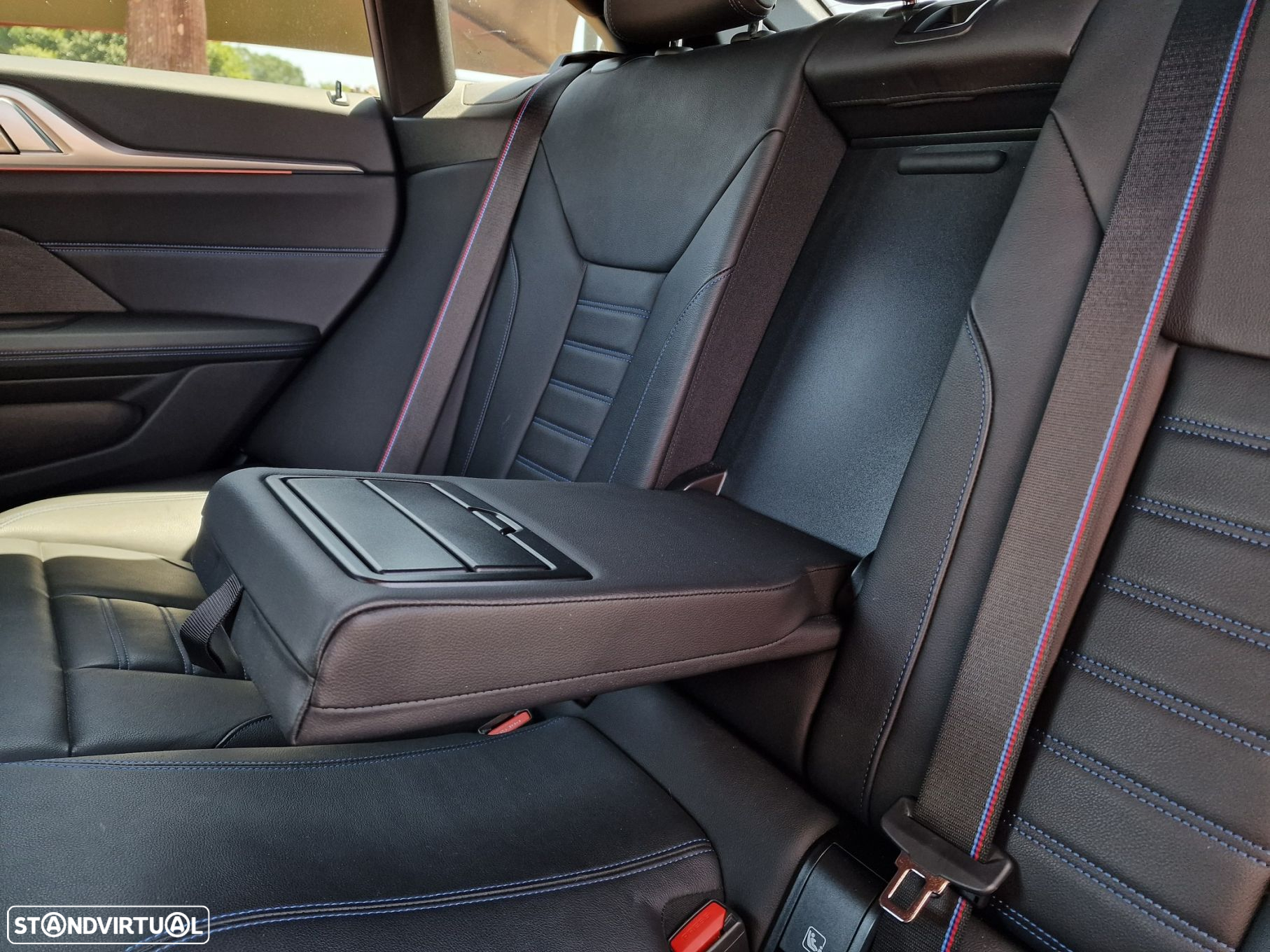 BMW i4 eDrive40 Pack Desportivo M - 22