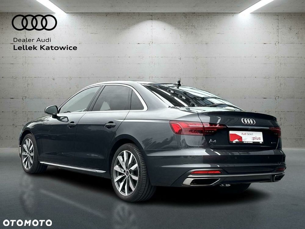Audi A4 Limousine - 5