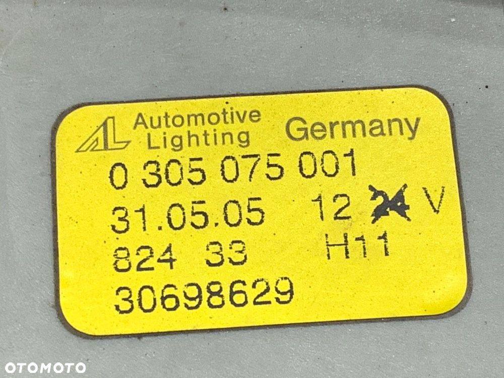 HALOGEN LEWY PRZÓD - 99.00 PLN - VOLVO V50 (545) 2003 - 2012 2.0 D 100 kW [136 KM] olej napędowy - 4