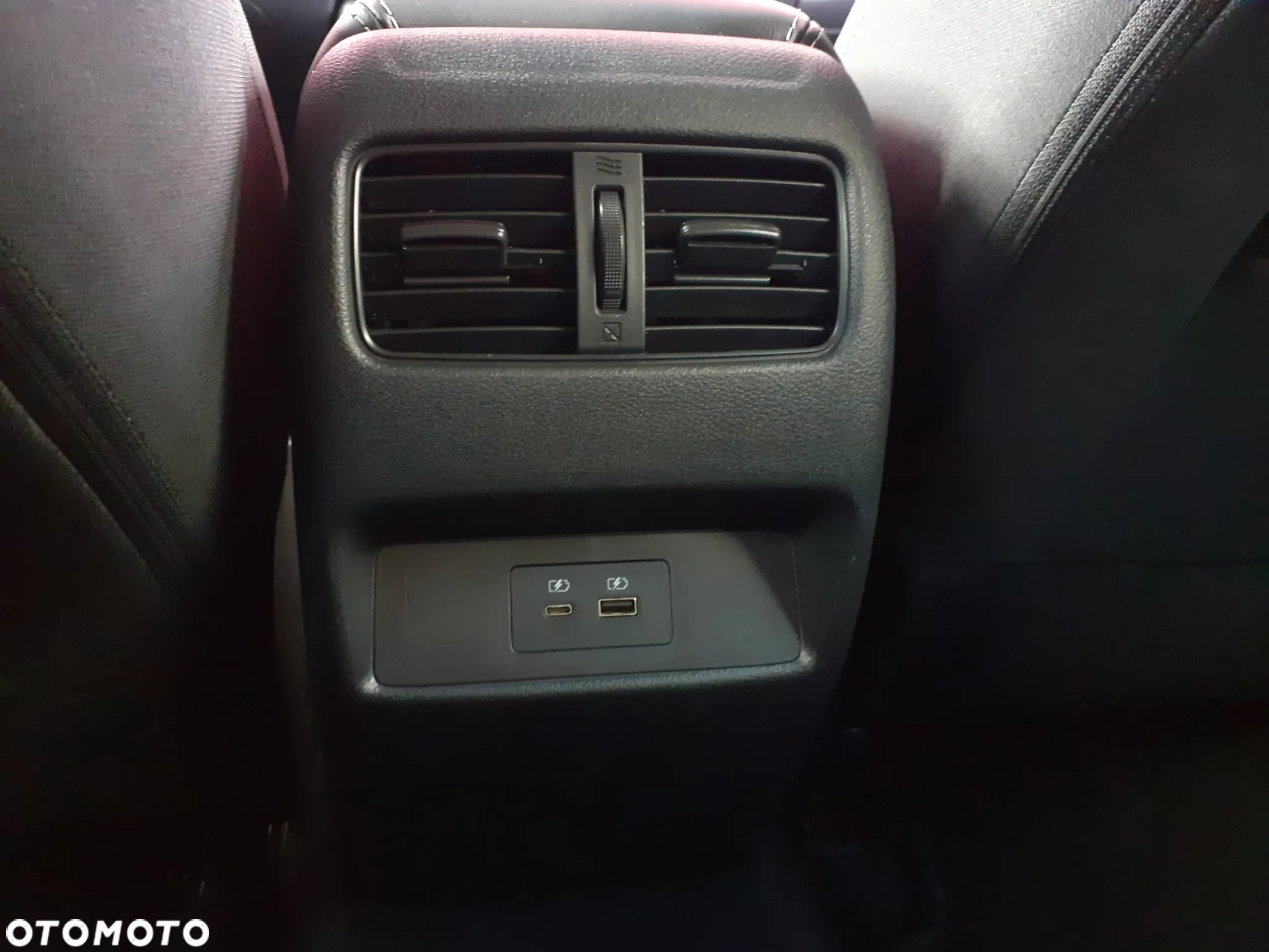 Nissan Qashqai 1.3 DIG-T N-Connecta DCT - 14