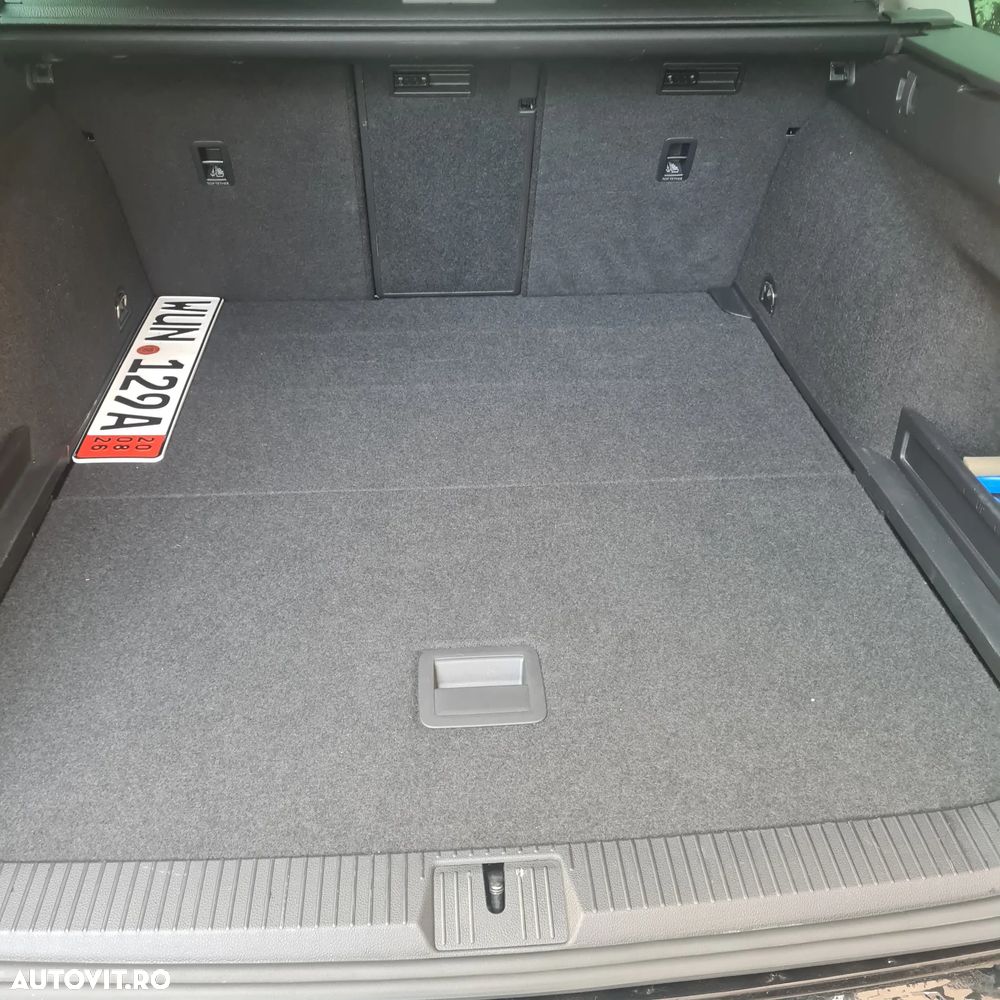 Volkswagen Passat 2.0 TDI SCR Business - 18
