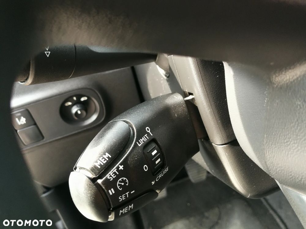 Citroën C3 1.2 PureTech Feel - 16