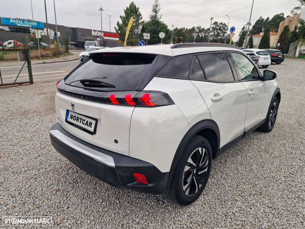 Peugeot e-2008 50 kWh Allure Pack - 4