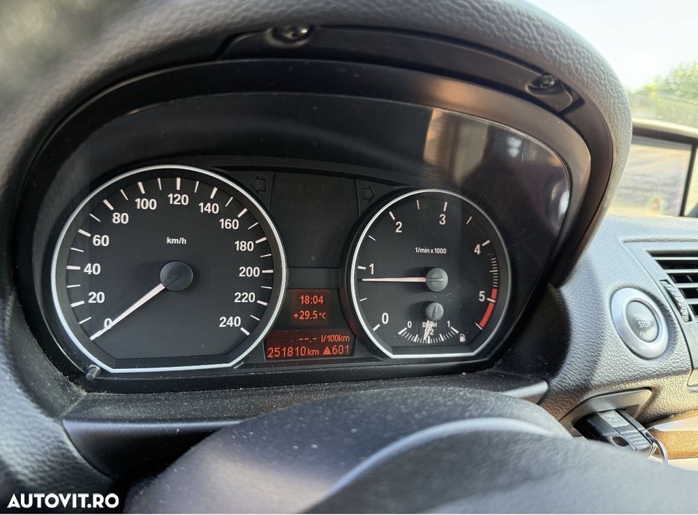 BMW Seria 1 116d - 3