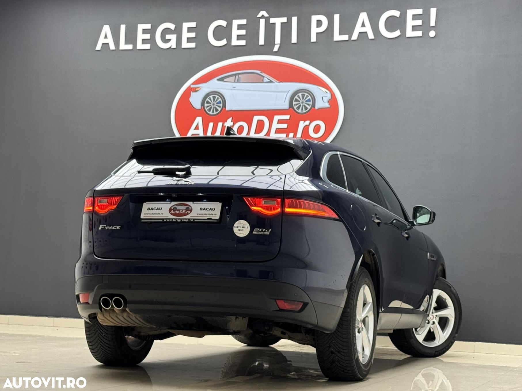 Jaguar F-Pace - 4