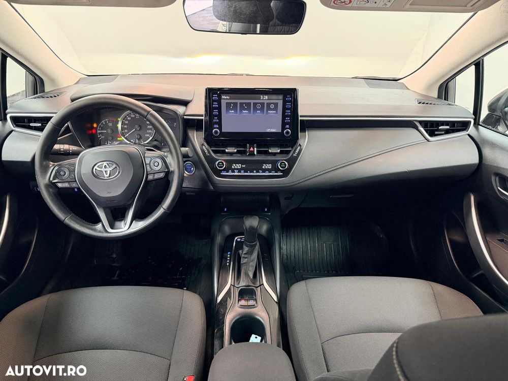 Toyota Corolla 1.8 HSD Business - 19