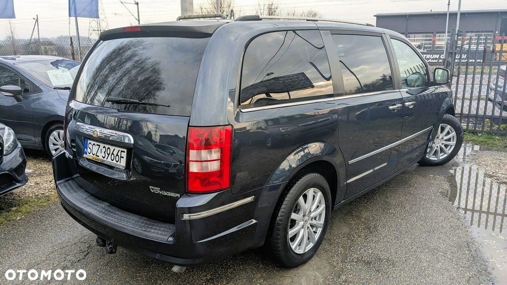 Chrysler Grand Voyager - 9