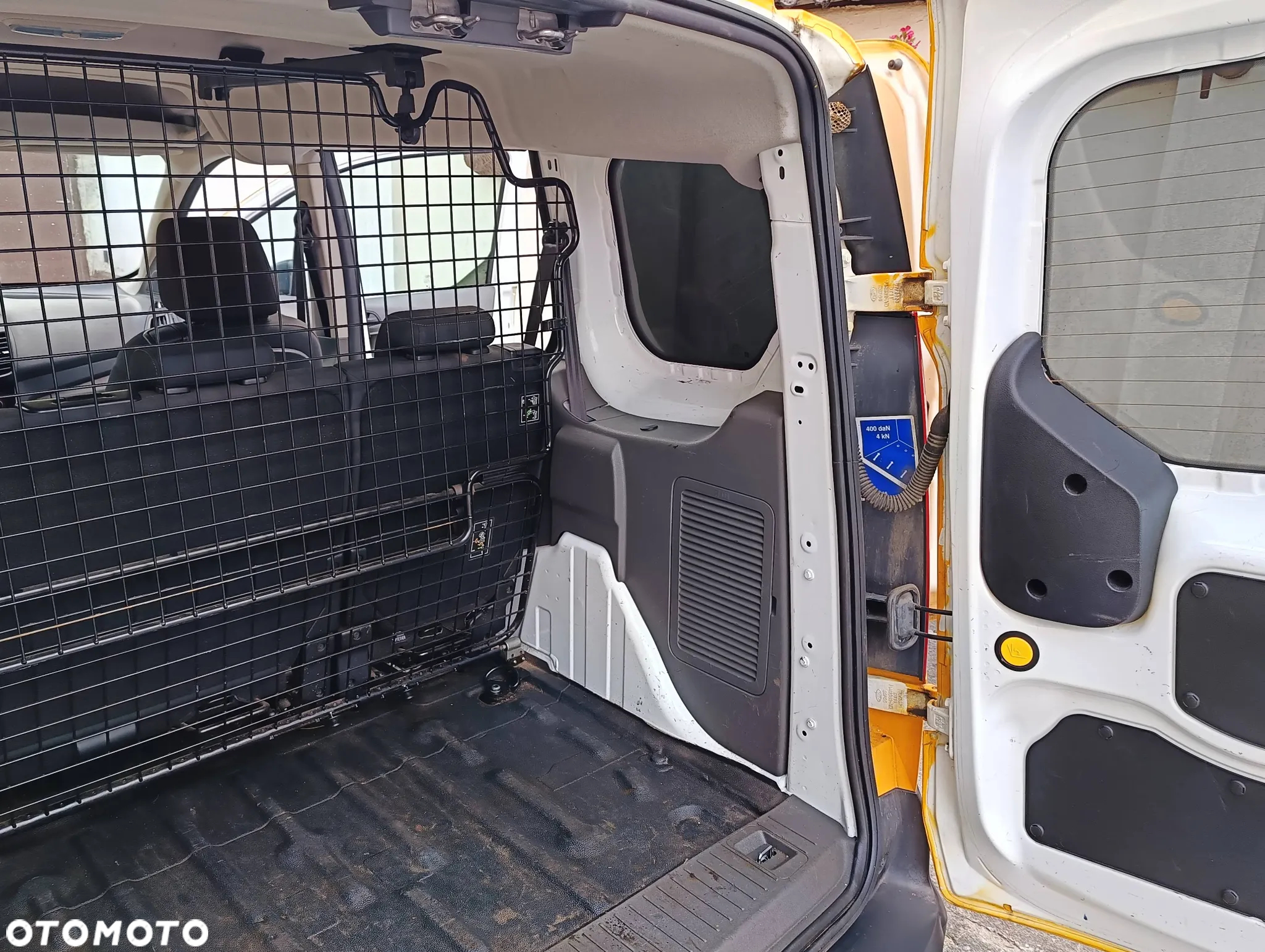 Ford Tourneo Connect 1.5 EcoBlue Start-Stop Trend - 23