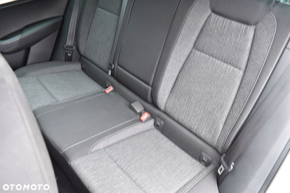 Skoda Karoq 1.5 TSI ACT 4x2 Style DSG - 28