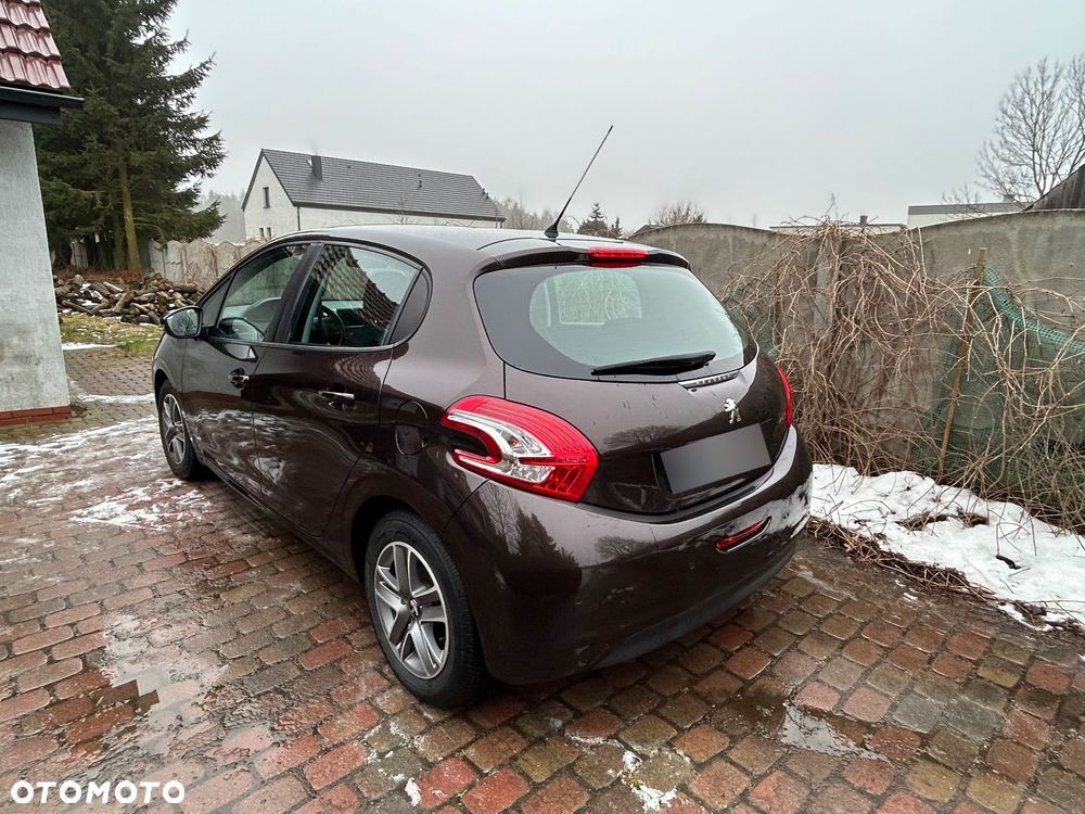 Peugeot 208 1.2 PureTech Active - 4