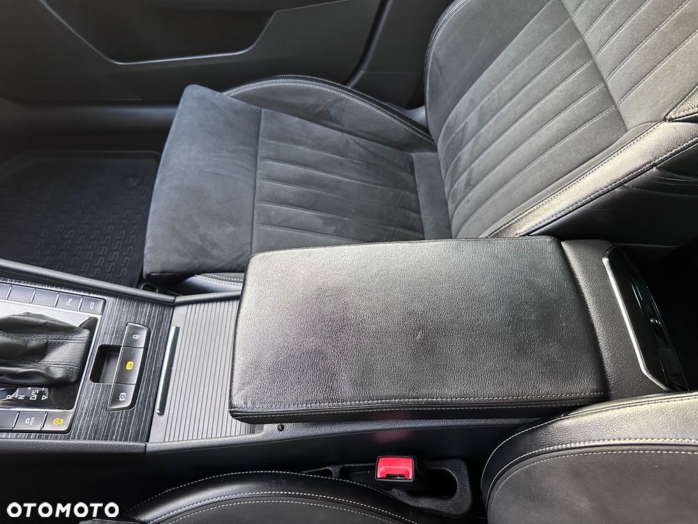 Skoda Superb 2.0 TDI Style DSG7 - 32