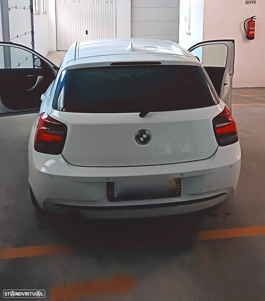 BMW 116 d EDynamics Line Sport - 8
