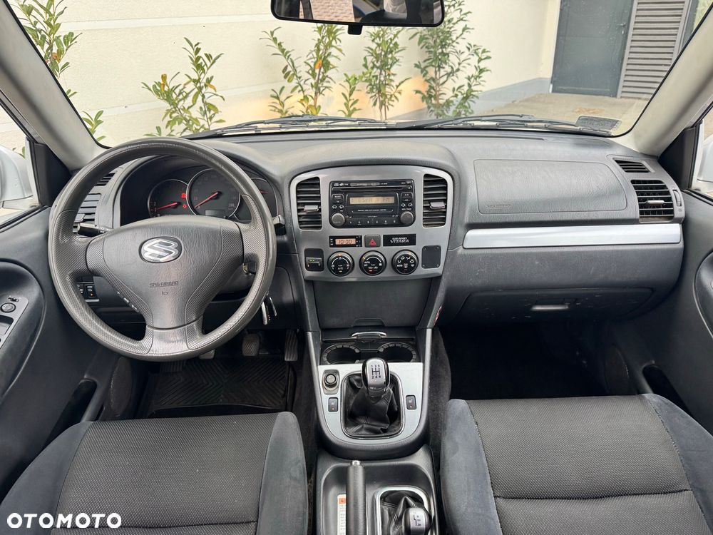 Suzuki Vitara 2.0 16V JLXS - 19