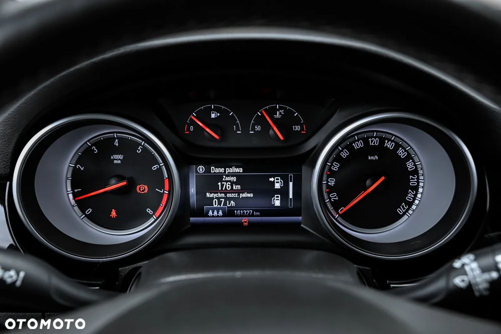 Opel Astra 1.4 Turbo Start/Stop Innovation - 29