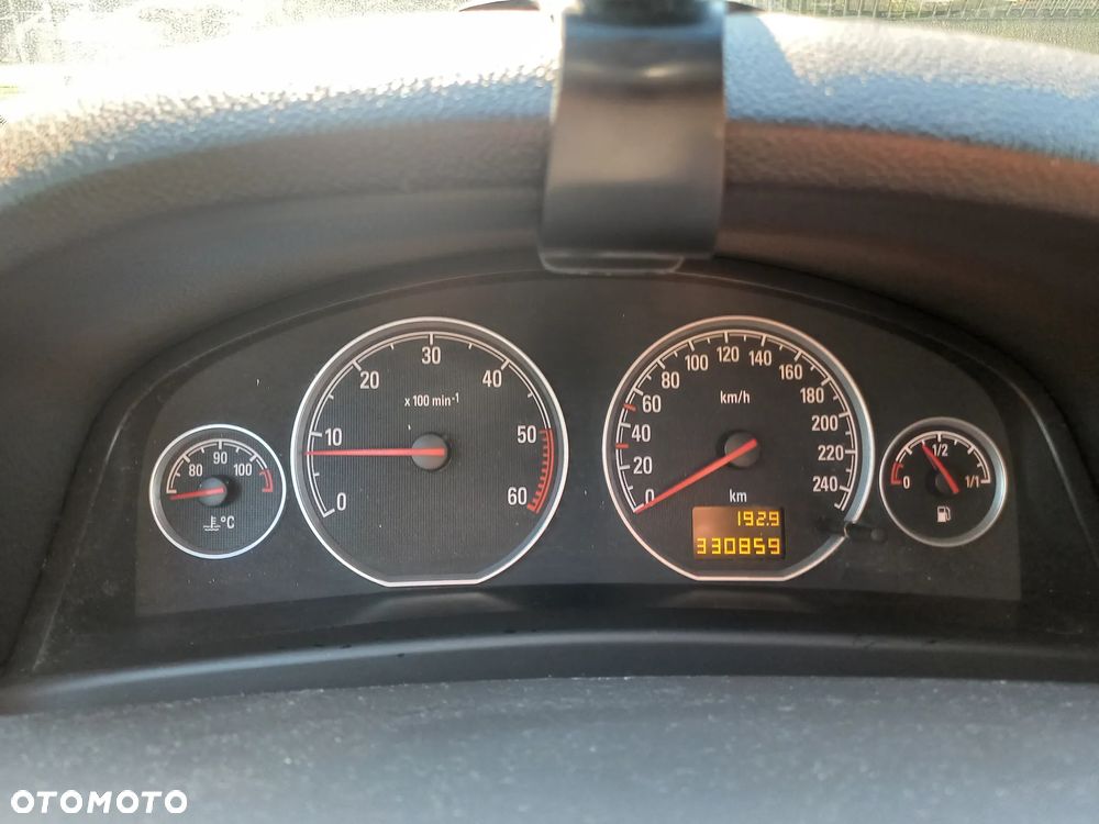 Opel Vectra - 6