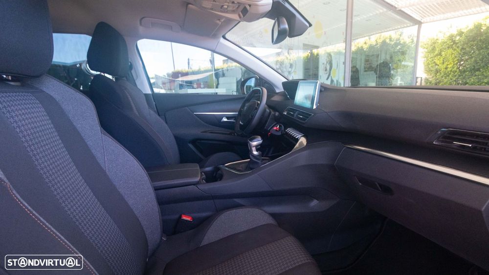 Peugeot 3008 1.5 BlueHDi Style - 11