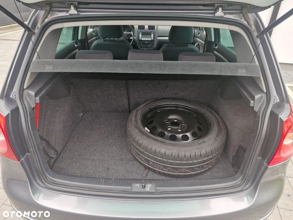 Volkswagen Golf V 1.6 Trendline - 10