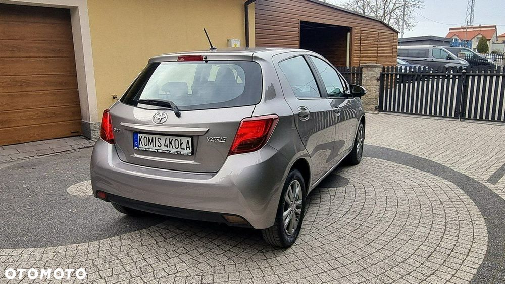 Toyota Yaris - 6