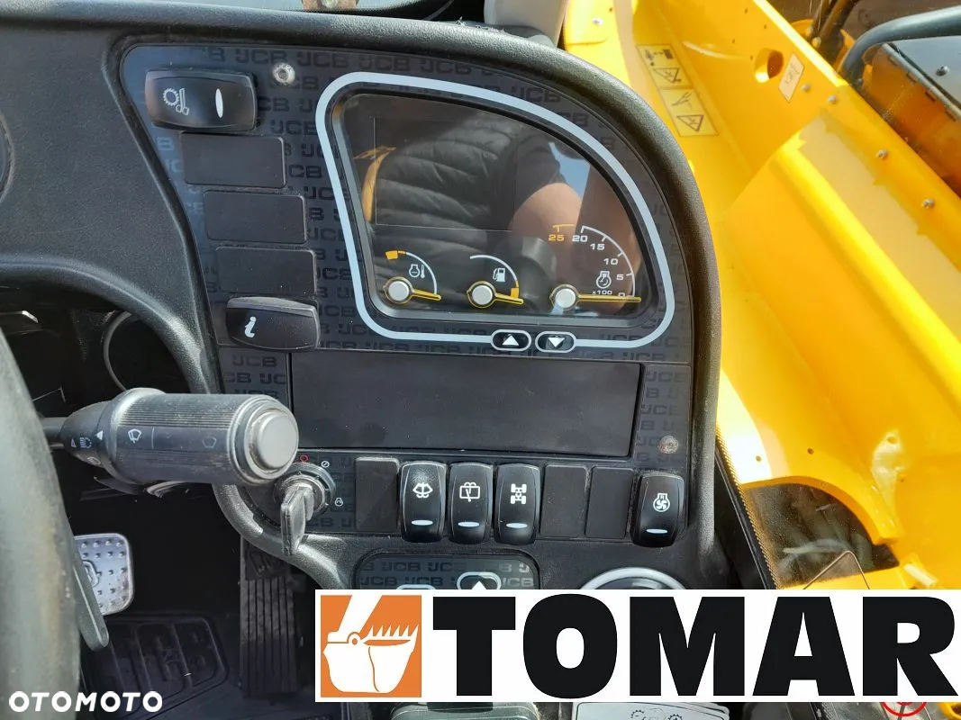 JCB 550-80 - 22