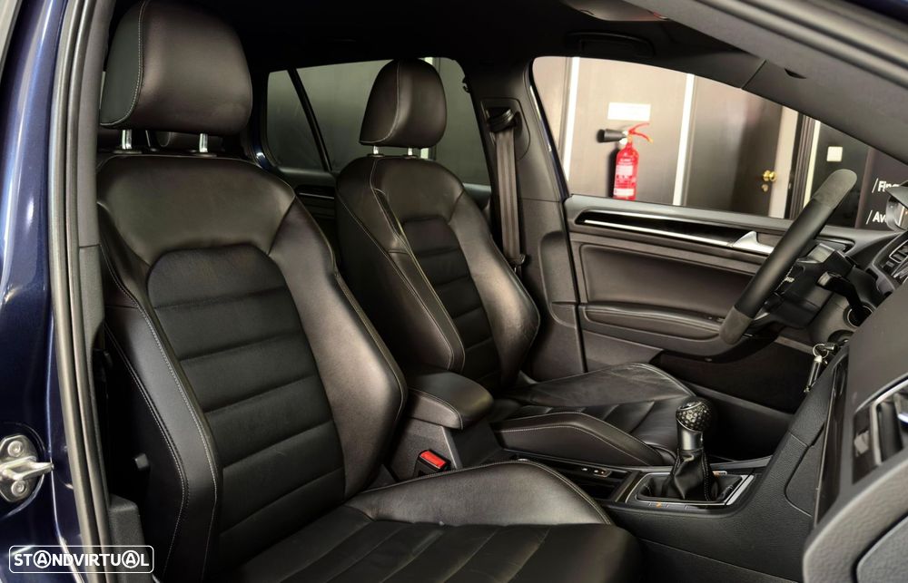 VW Golf 2.0 TDI GTD - 9