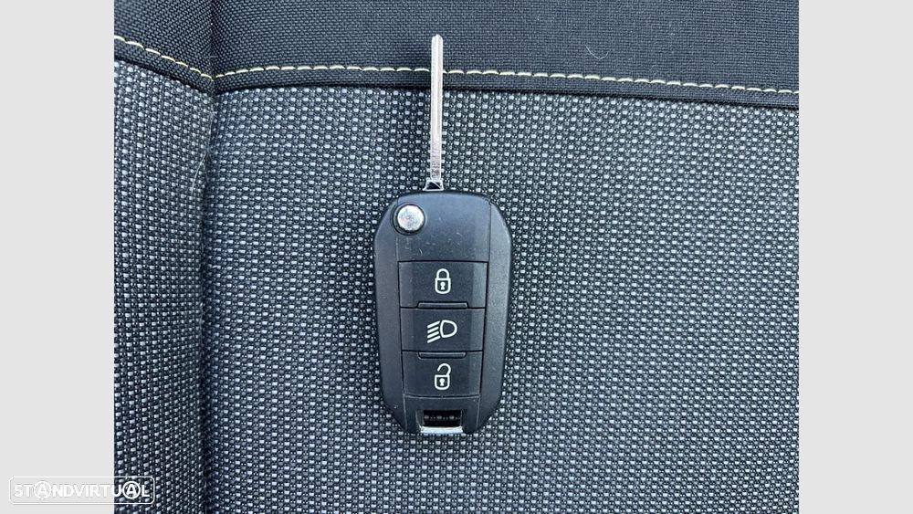 Citroën C3 1.2 PureTech Feel - 16