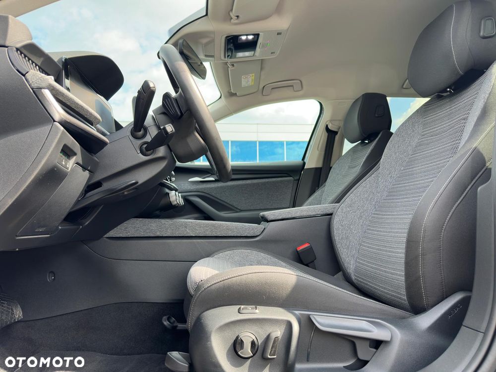 Skoda Superb 1.5 TSI mHEV Selection DSG - 9