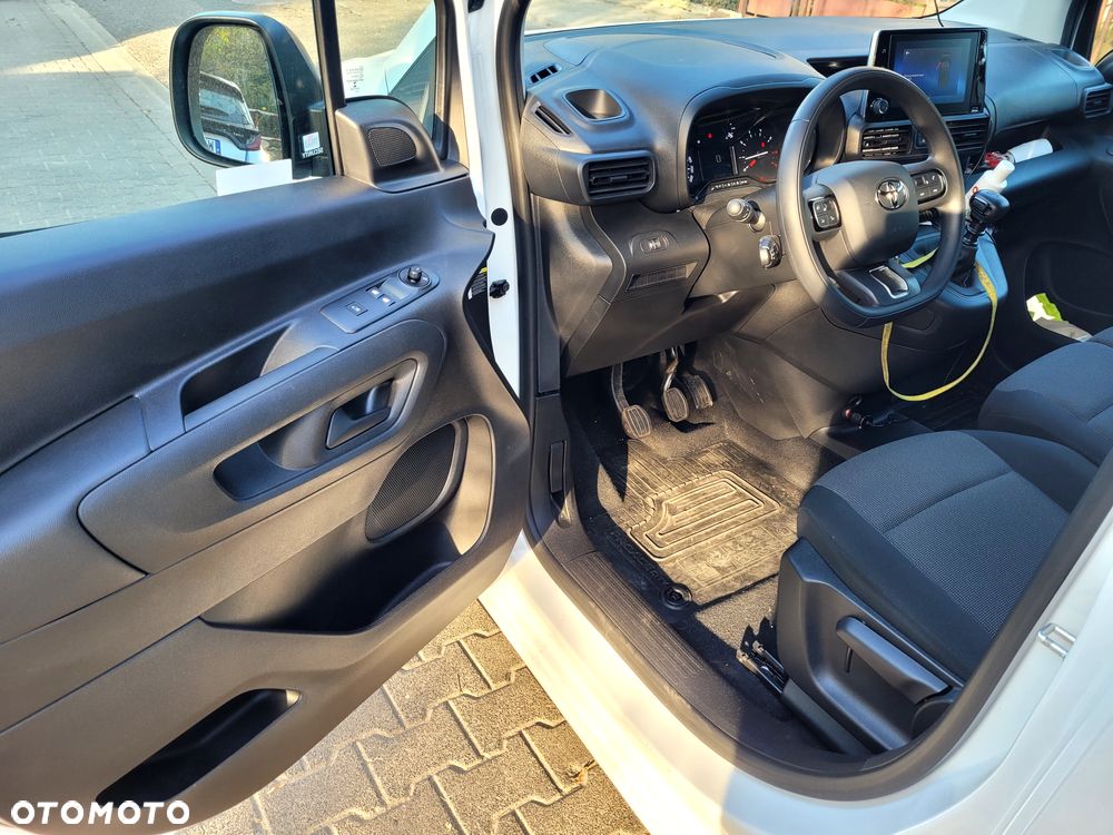 Toyota ProAce City LONG - 9
