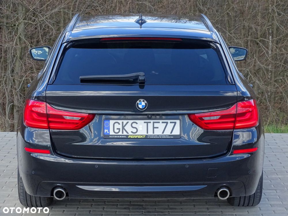 BMW Seria 5 520d - 8