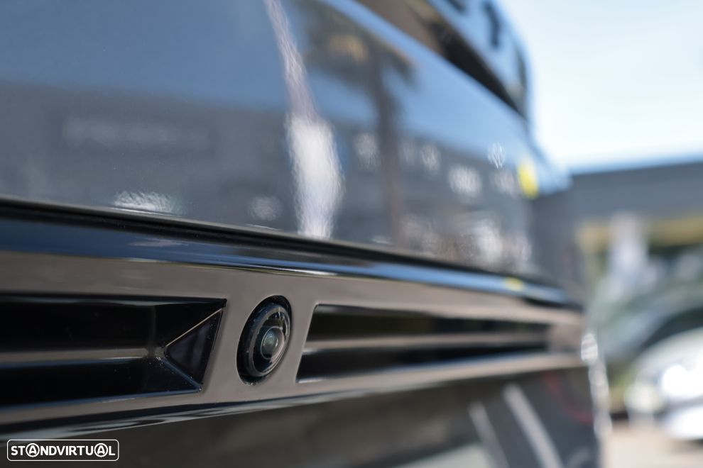 Peugeot 2008 1.2 Hybrid Allure e-DCS6 - 7