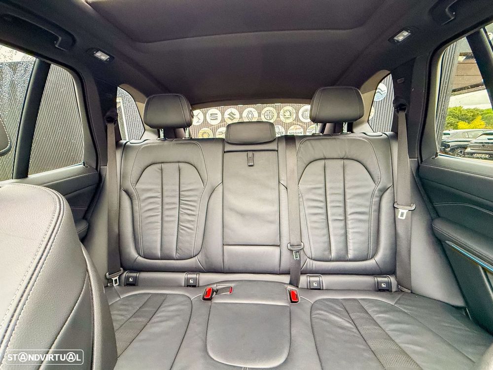 BMW X5 45 e xDrive Pack M - 28