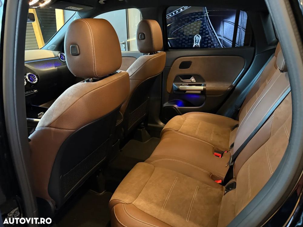 Mercedes-Benz GLA 250 e - 12