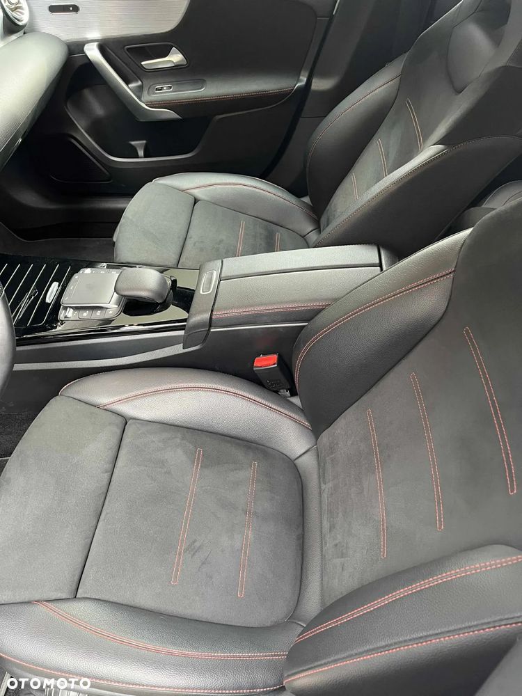 Mercedes-Benz Klasa A 180 AMG Line 7G-DCT - 8