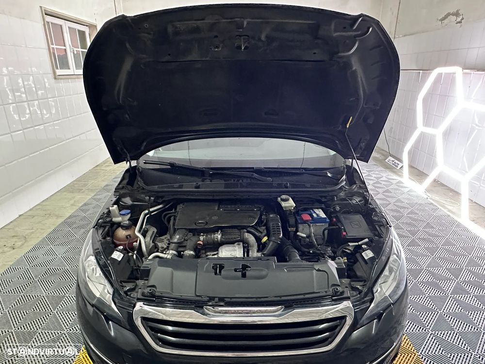 Peugeot 308 SW 1.6 BlueHDi Style - 19