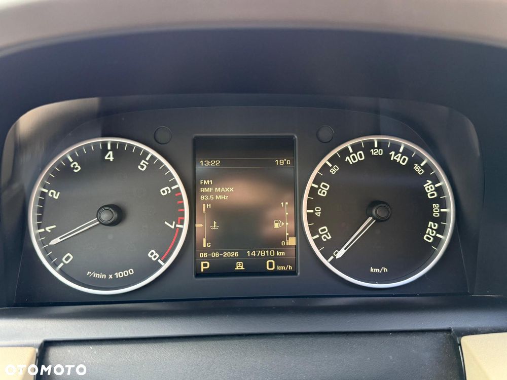 Land Rover Discovery 5.0 V8 HSE - 34