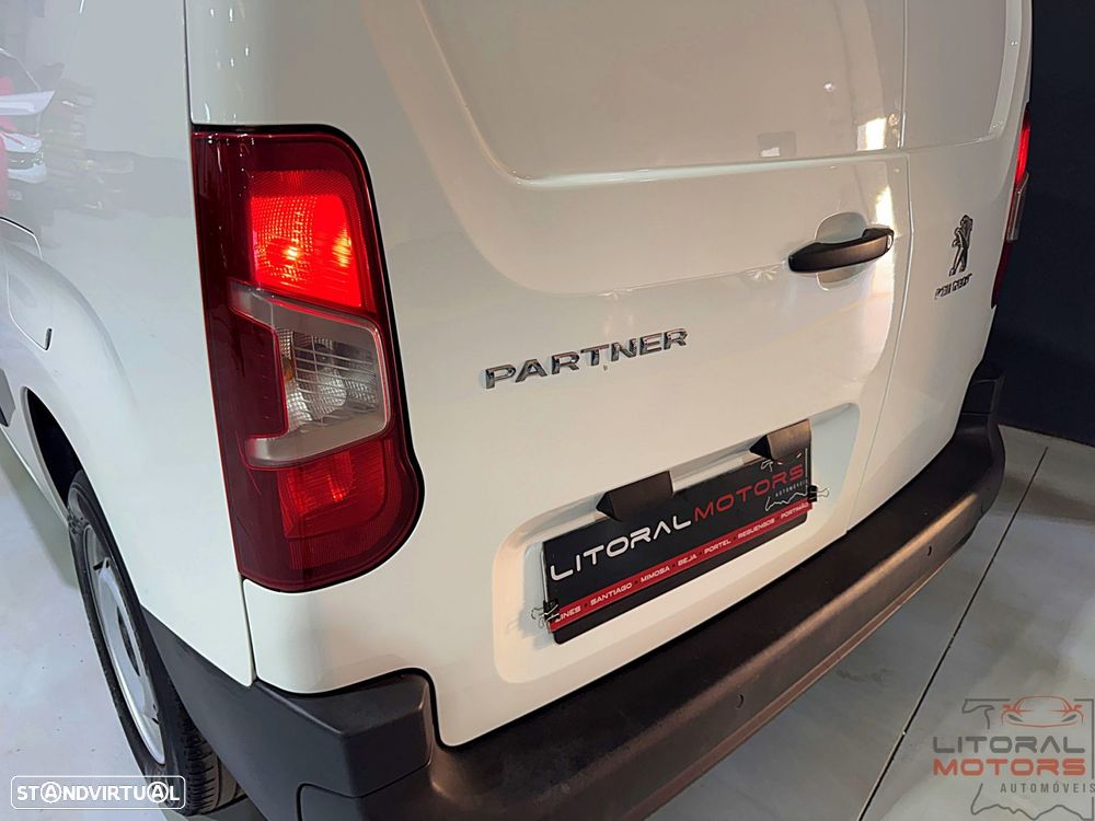Peugeot Partner 1.5 BlueHDi Asphalt Longa - 9