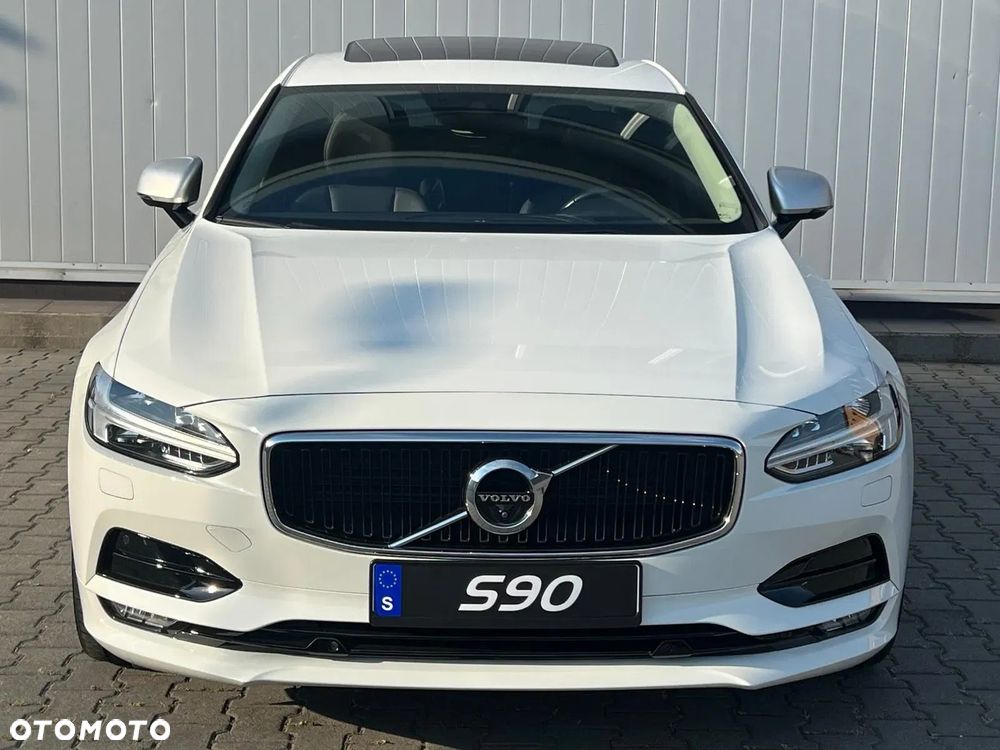 Volvo S90 - 17