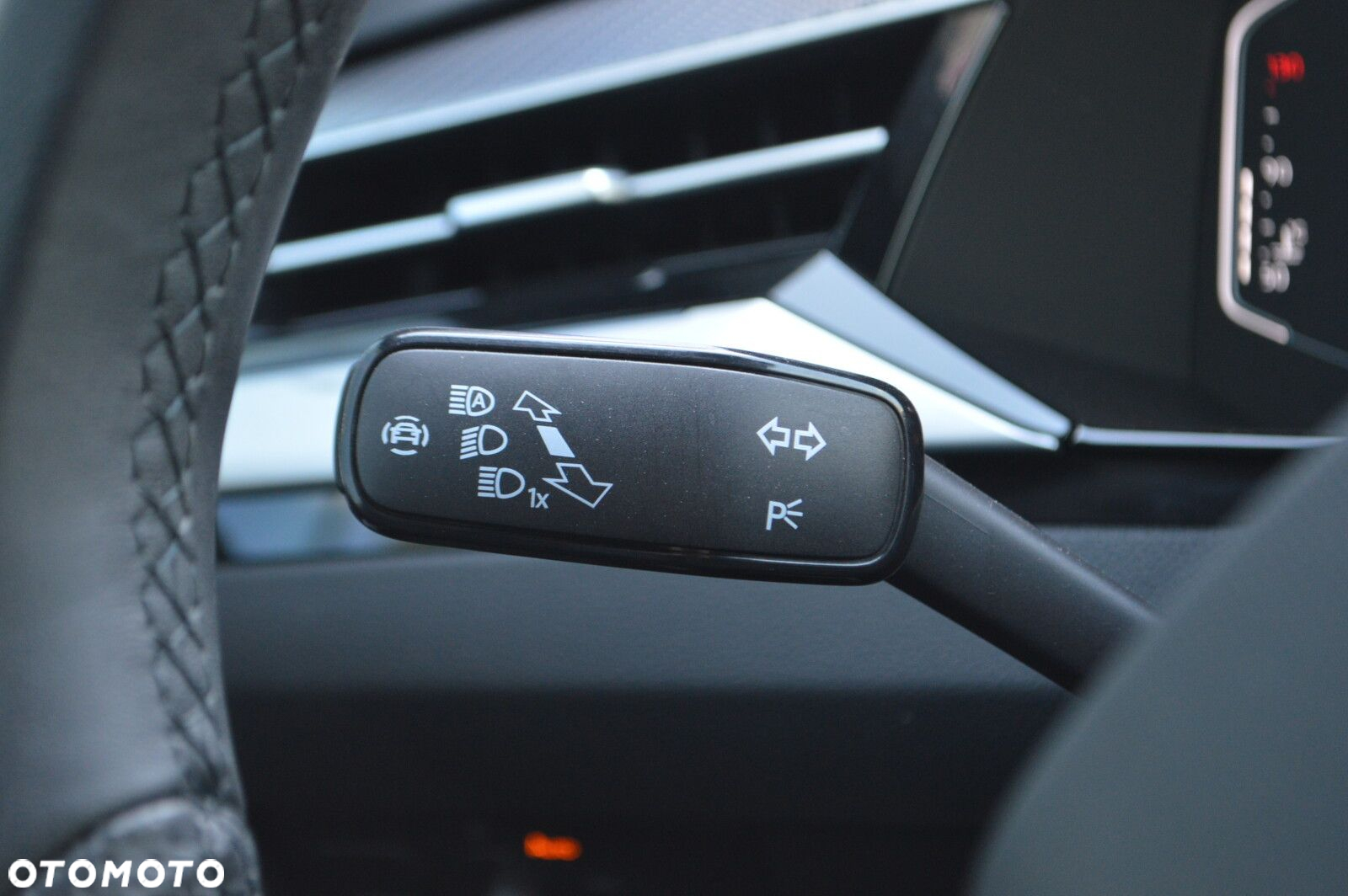 Volkswagen Arteon 2.0 TSI R-Line DSG - 14