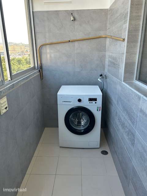 Apartamento T2 com cozinha equipada em Leiria - Grande imagem: 5/13