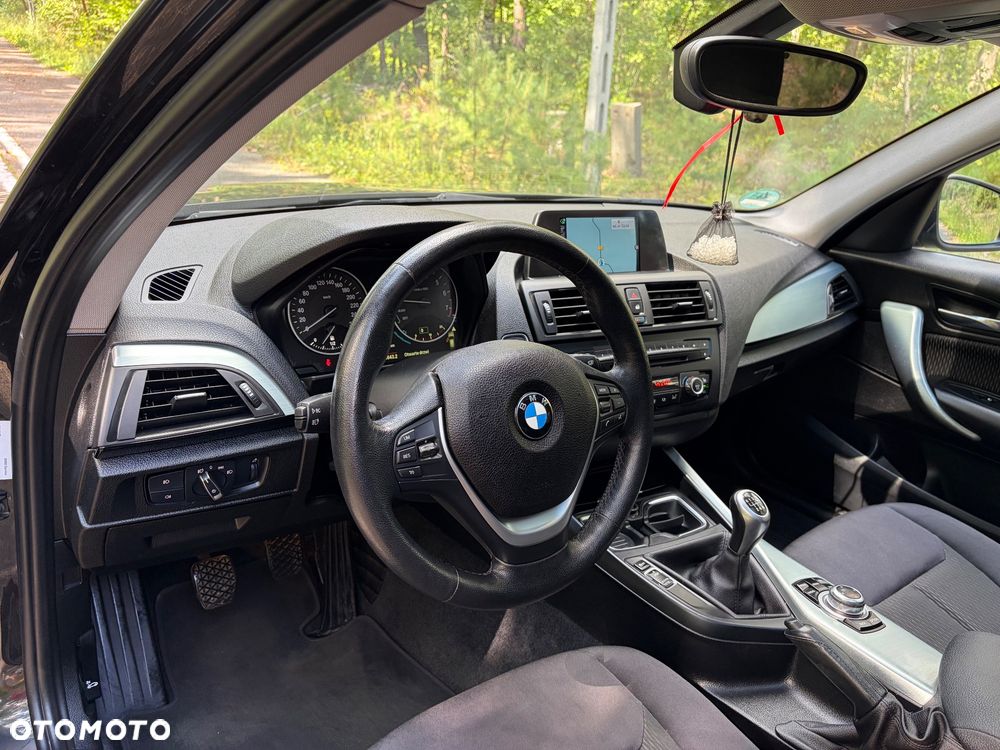 BMW Seria 1 118i - 21