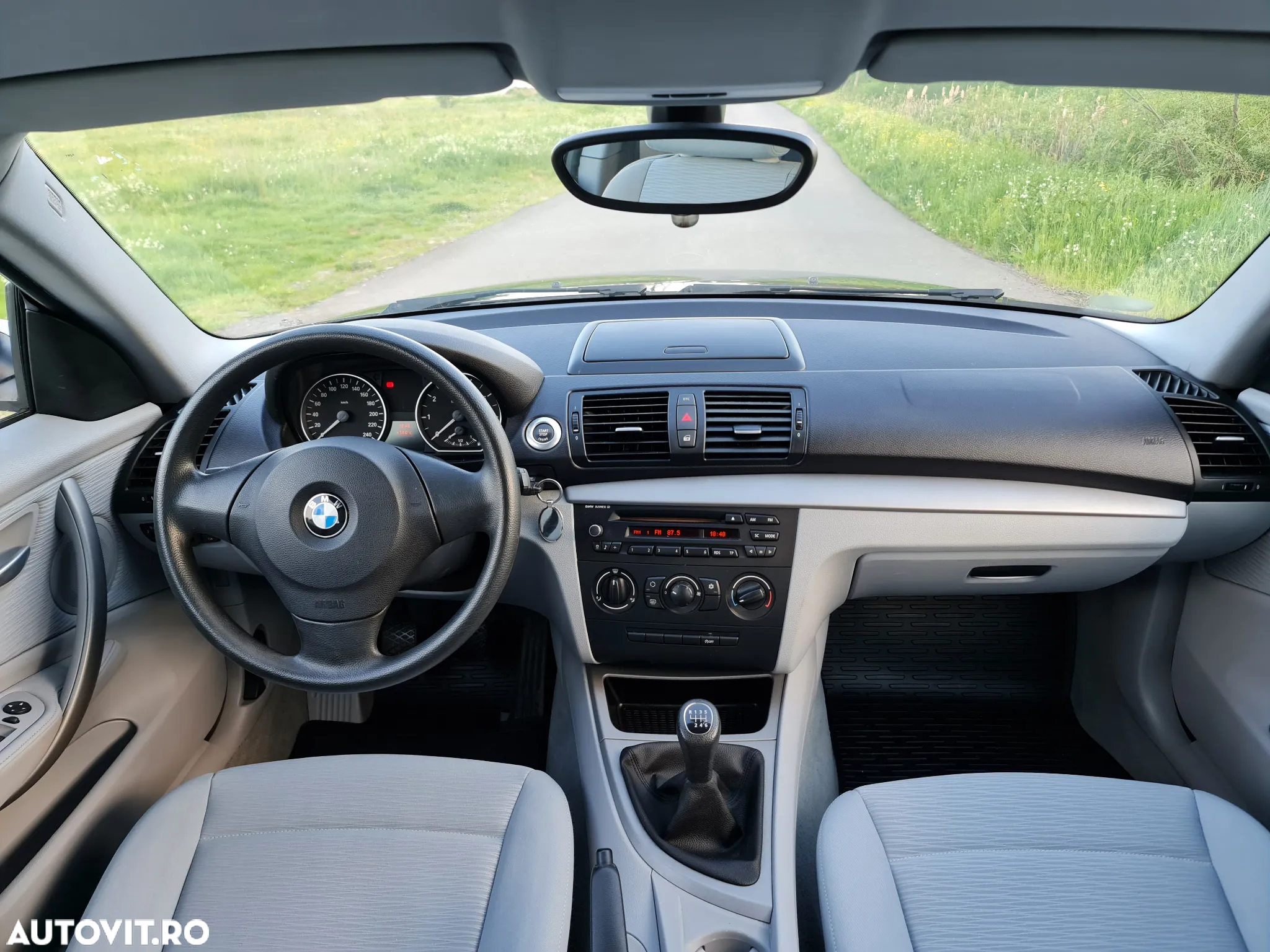 BMW Seria 1 116i - 10