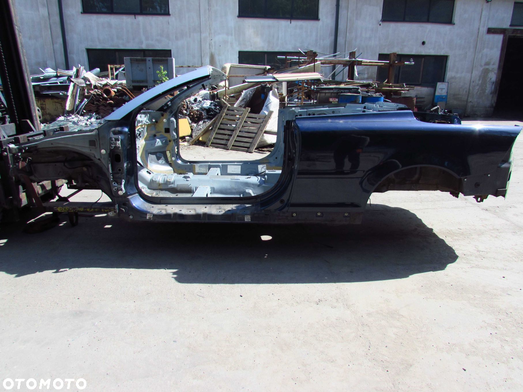 VOLVO C70 06-13 CWIARTKA PODLUZNICA PRZOD LEWY - 1