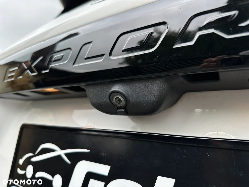 Ford Explorer - 31
