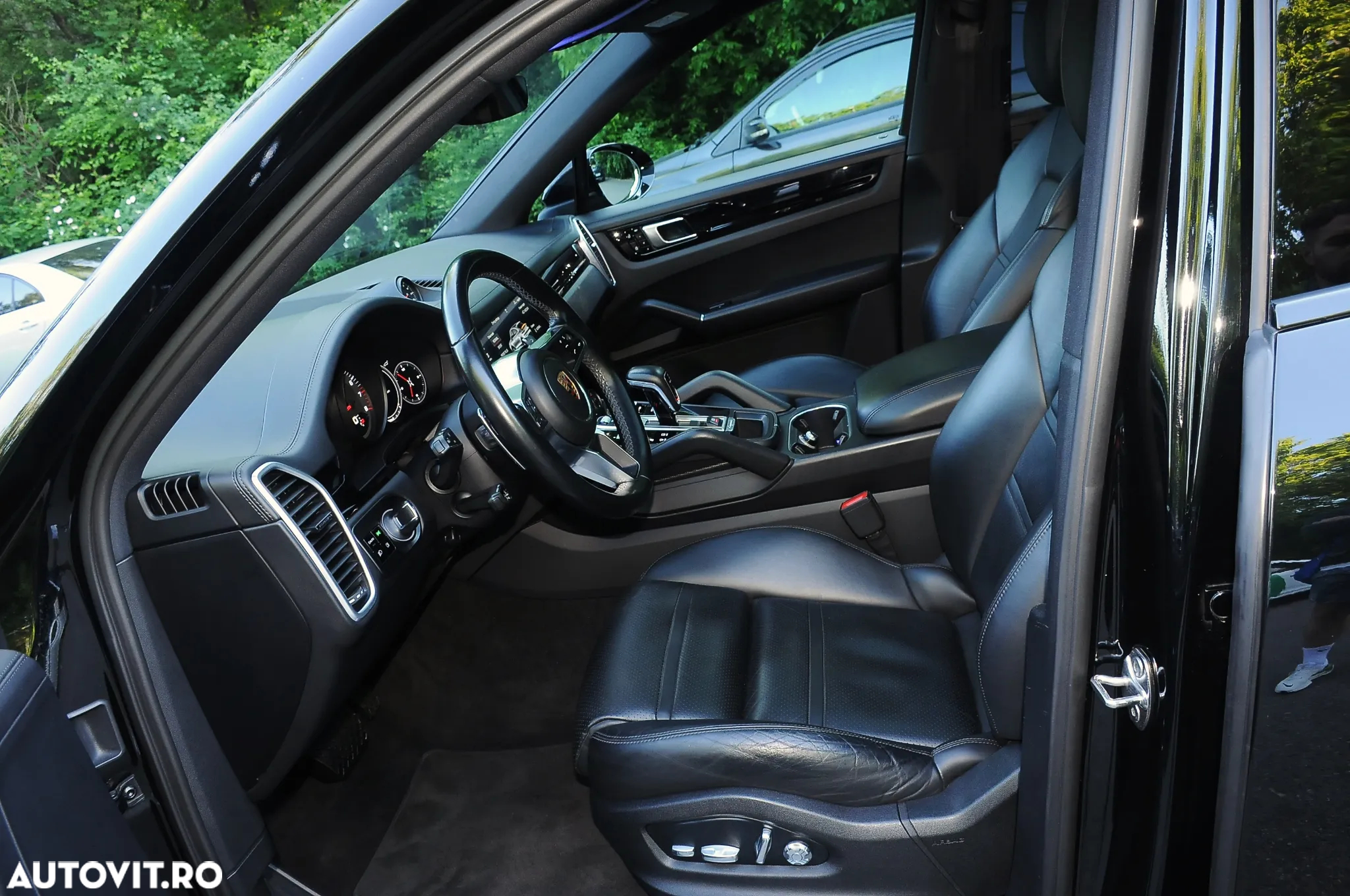 Porsche Cayenne Coupe Standard - 5
