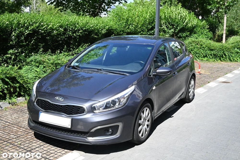 Kia Ceed 1.6 GDI L - 3