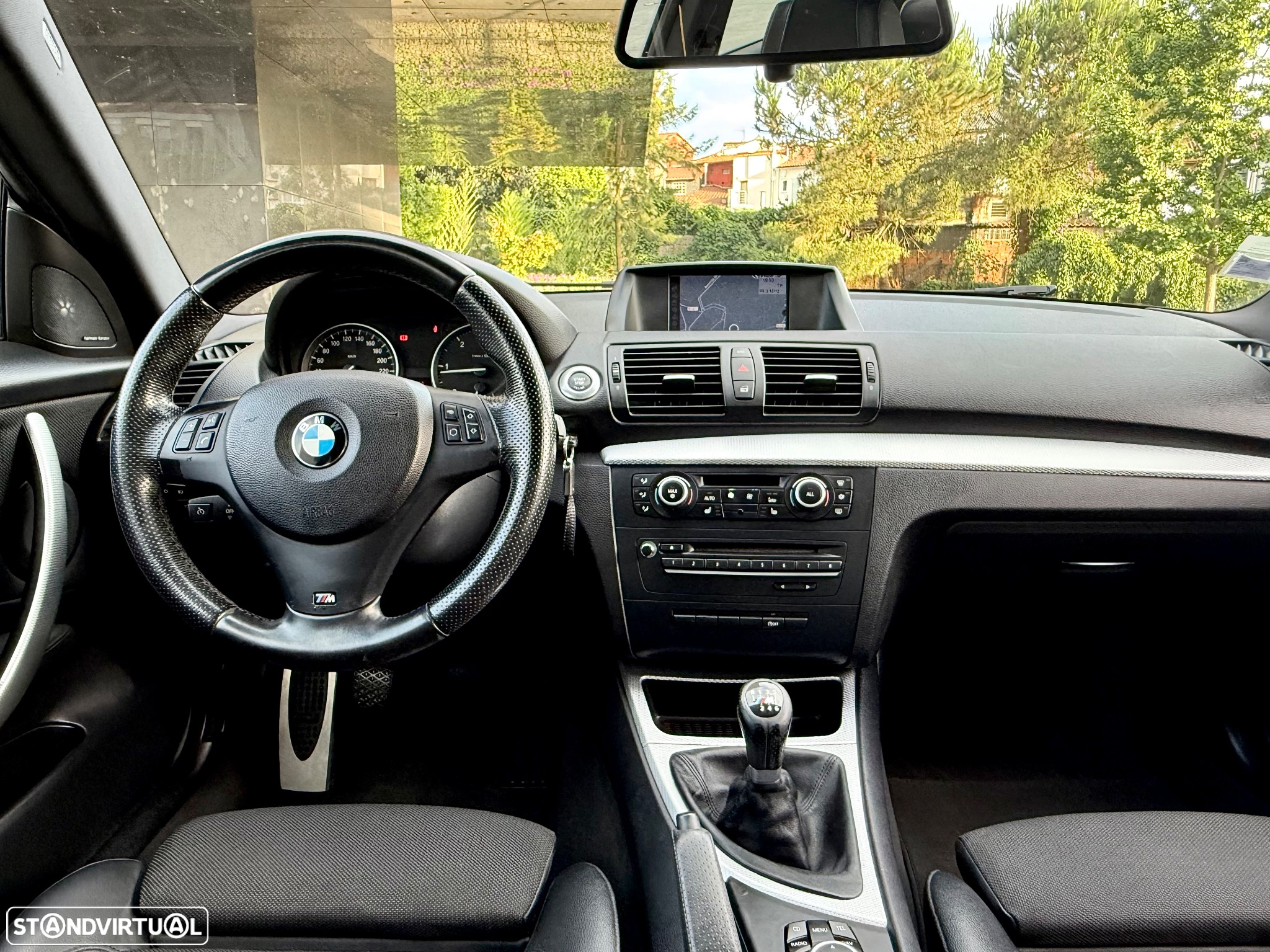 BMW 123 d Coupe Limited Edition Lifestyle c/ M Sport Pack - 7