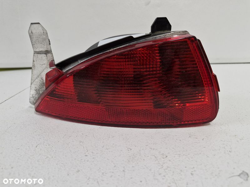 RENAULT KADJAR LAMPA ŚWIATŁO PRZECIWMGIELNE LEWY TYŁ LEWE TYLNE 265858137R - 1