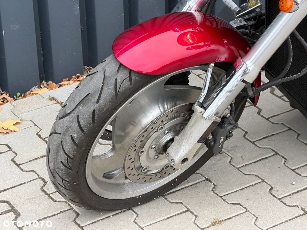 Honda VTX - 12